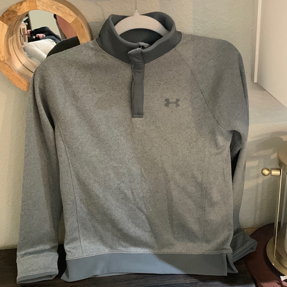 Boys under armor cold gear sweatshirt